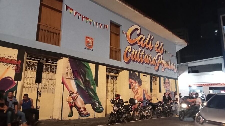 Friday Salsa Pub Crawl in Cali - Should you book the Friday Salsa Pub Crawl?