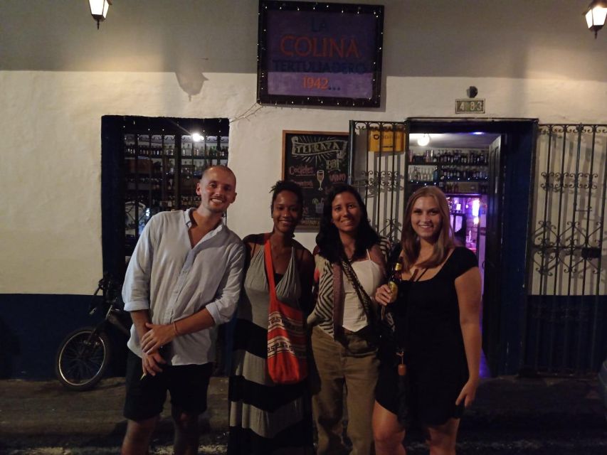 Friday Salsa Pub Crawl in Cali - The language and group experience