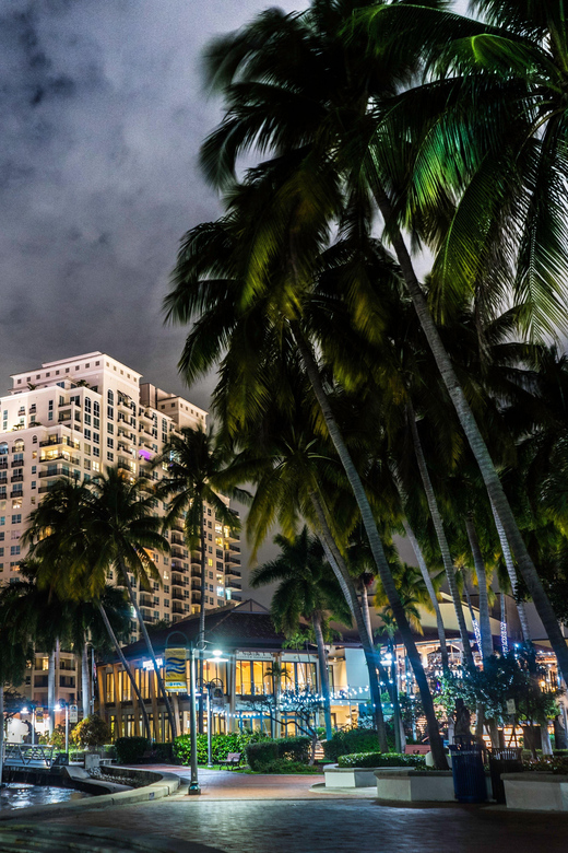 Ft. Lauderdale: Boos and Booze Haunted Pub Crawl - Starting at Bodega Taqueria y Tequila