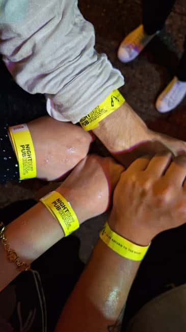 Gdansk 2026: Pub Crawl with Local Guide and Welcome Shots - The third bar: enough time to find your people