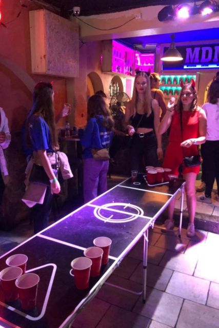 Halloween Haunts: Lisbon Pub Crawl Experience - Practical clothing and comfort advice
