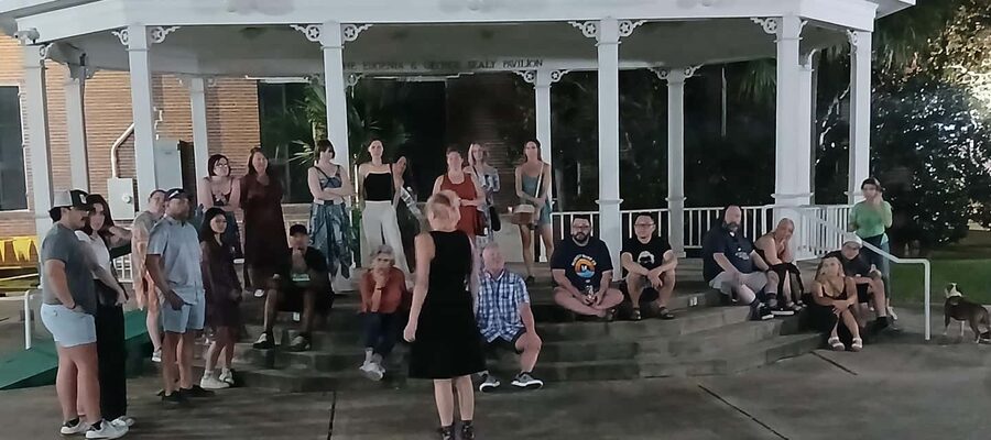 Happy Hour Pub Crawl - Pairing haunted locations with real local history