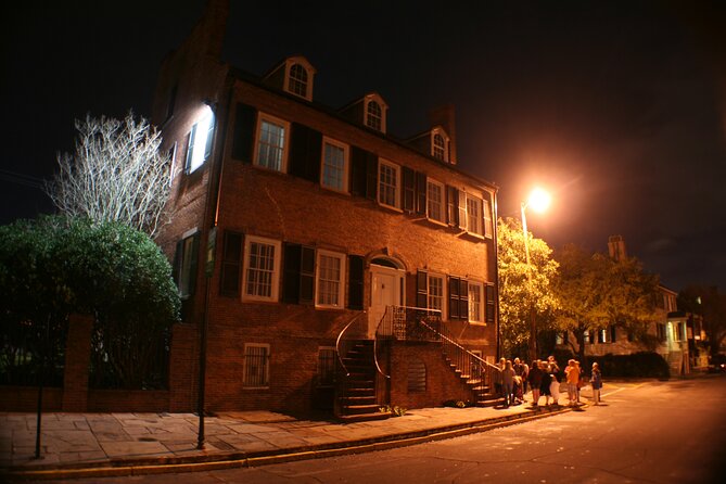Haunted Savannah Pub Crawl - Who should book this experience?