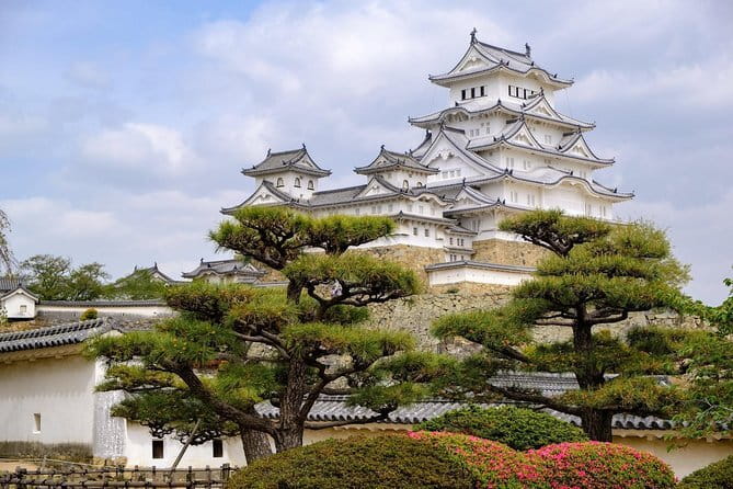 Himeji Bar Hopping Tour - Timing your night around Himeji Castle