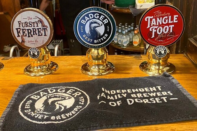Historic Pub Walking Tour of London - From Embankment Station into old London
