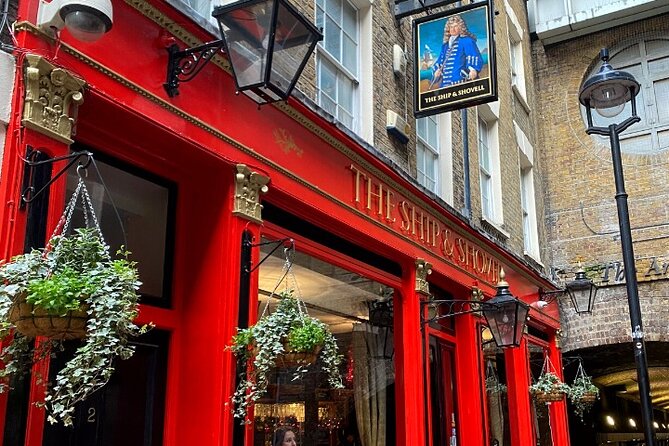 Historic Pub Walking Tour of London - Is $19.41 good value?