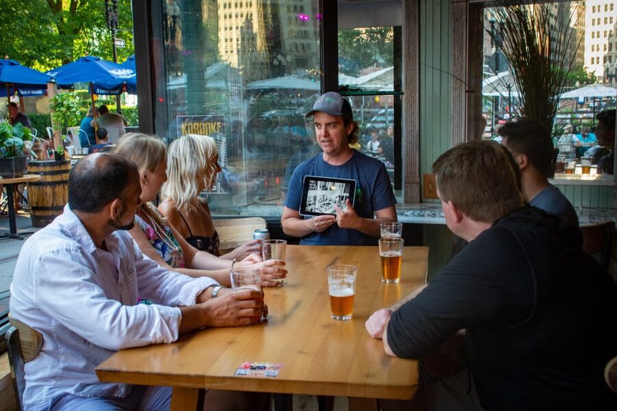 History Tour Pub Crawl of Famous Gaslamp Quarter - Stop one: settling into the Gaslamp Quarter