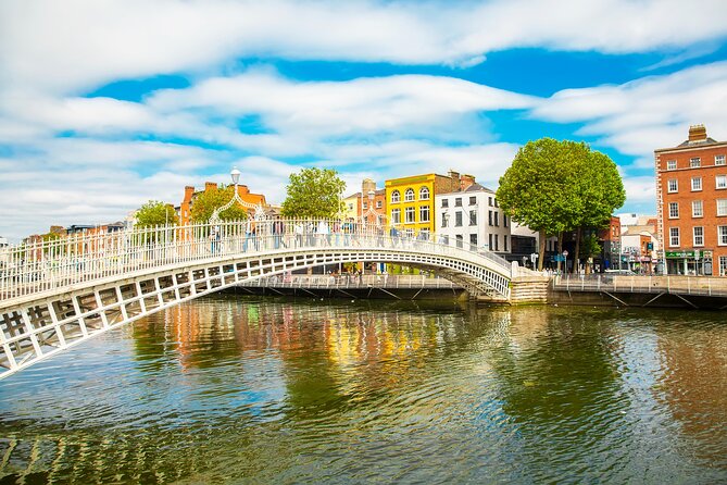 House of Guinness with Guinness Storehouse and Brazen Head Pub - Why this Guinness walk is different from a standard brewery visit