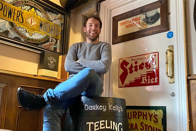 Irish Traditional Pub and History Tour with Expert Local Guide - Timing, Pickup, and the Meeting Point