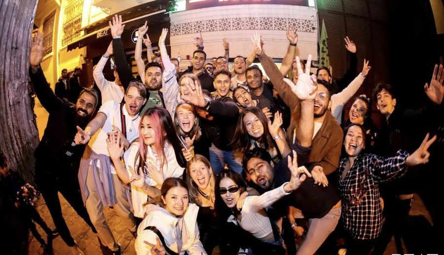 Istanbul: Party Pub Crawl with Party Bus - Who should book this Istanbul night out