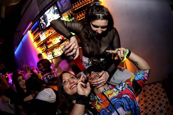 Istanbul Party Pub Crawl with Party Bus in Sultanahmet and Taksim - Is $31.44 good value?