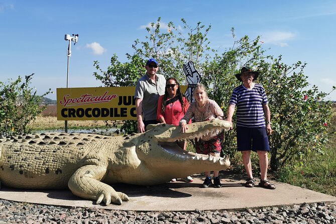 Jumping Croc Cruise, Berry Springs,Fogg Dam & Humpty Doo Pub - A relaxed 8:30 am start from Darwin