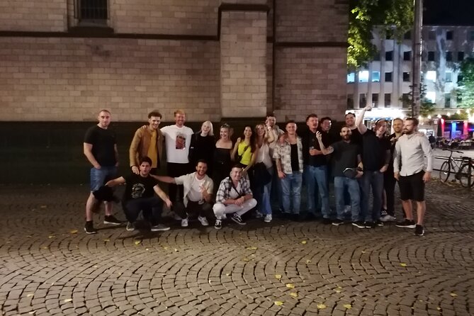 Köln Night PubCrawl: 4 Venues, Welcome Shots + Club Entry - Practical ways to make the night better