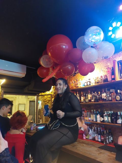Lisbon Pub-crawl: 1h of open bar, Shots and VIP Club Entry - Santos adds a second neighborhood and a change of scene