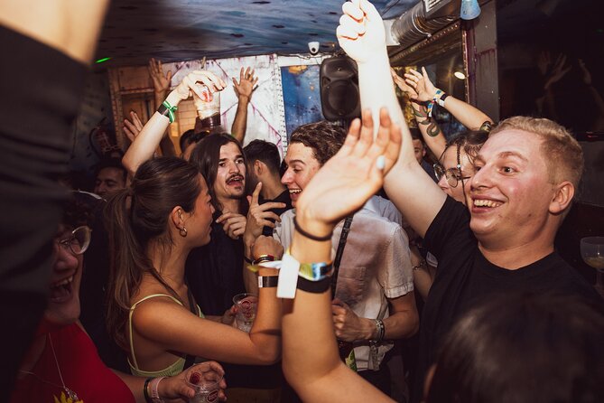 Lisbon Pub Crawl - Who will enjoy this Lisbon night out