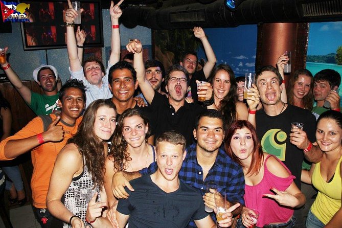 Lisbon Wild Pub Crawl - A 10 p.m. start in Praça Luís de Camões