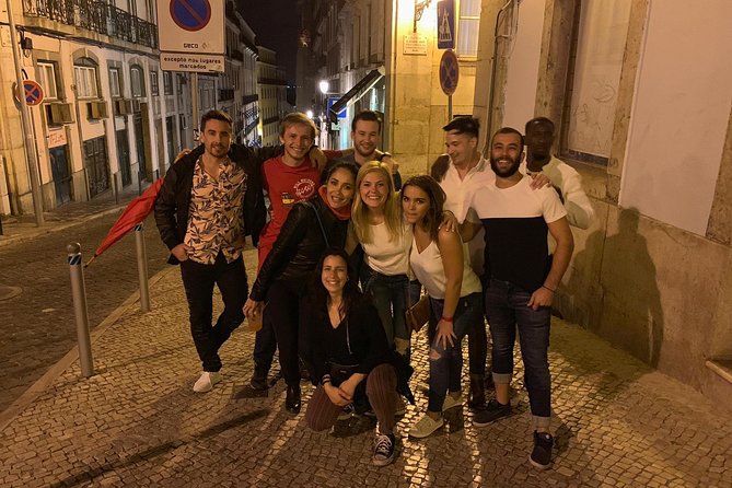 Lisbon Wild Pub Crawl - Smart ways to make the night go better