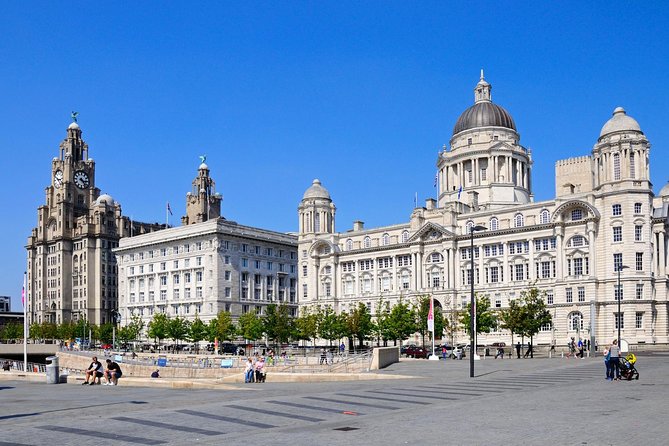 Liverpool's Best Craft Drinks & Pub Food With A Local: Private & Personalized - Eating and drinking like a local