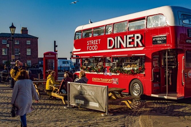 Liverpool's Best Craft Drinks & Pub Food With A Local: Private & Personalized - Starting near Liverpool Town Hall