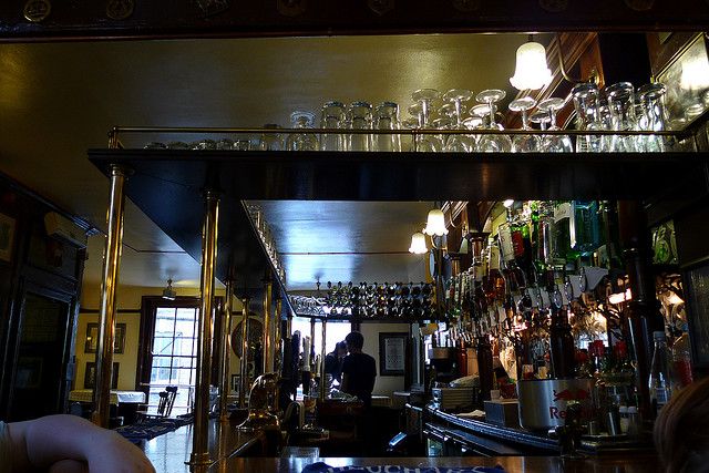 London: 2-Hour Historic Pub Tour - The city’s booze-laden past, told through real places