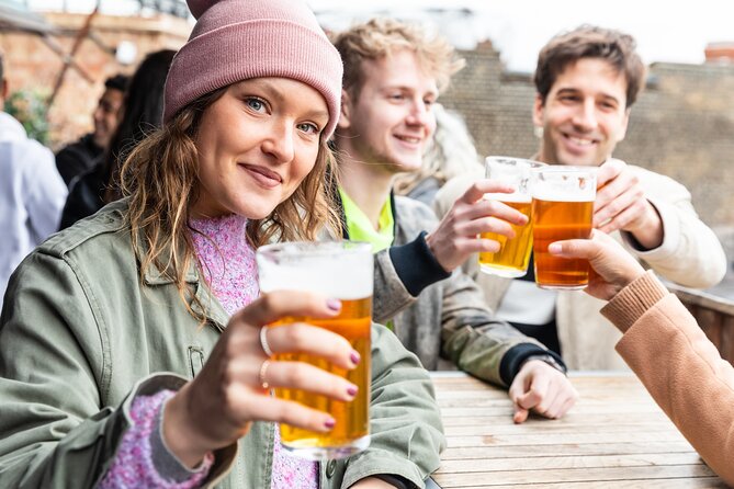 London Food & Drinks Private Tour - British Taverns & Pubs - Old Spitalfields Market and the coffee pause