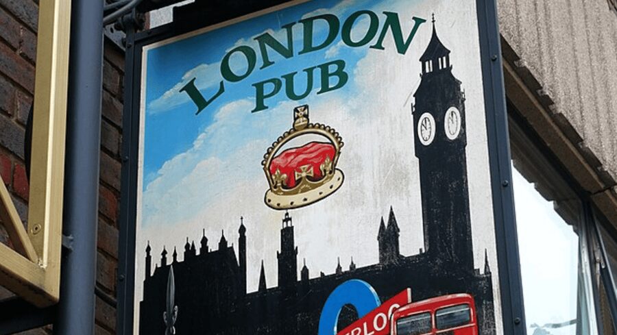 London: Historic London Pub Walking Tour - Why the walking matters as much as the drinks