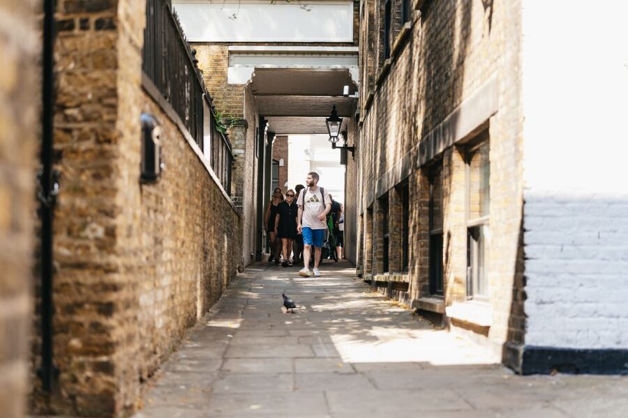 London: Historic Pubs of Central London Walking Tour - Key points at a glance