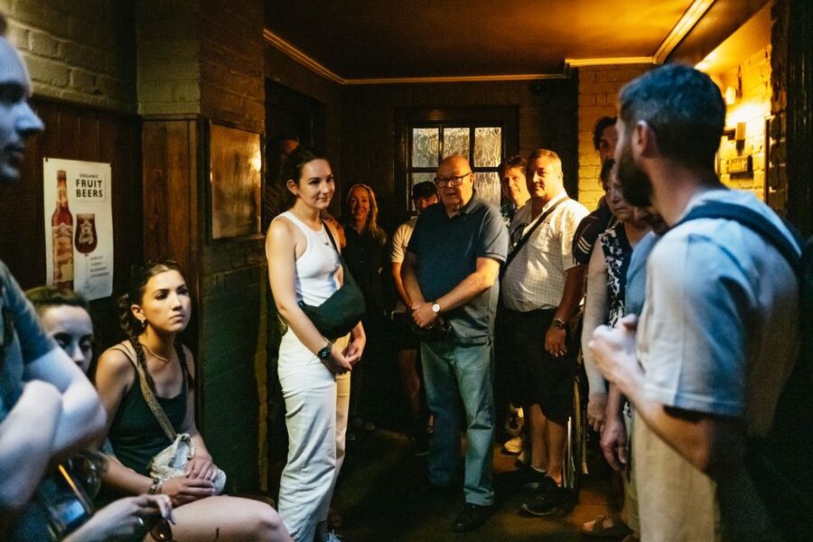 London: Historic Pubs of Central London Walking Tour - Inside the Victorian gin palace