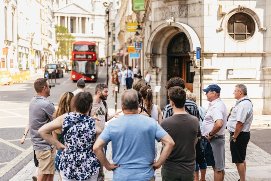 London: Historic Pubs of Central London Walking Tour - Why the $39 price can make sense