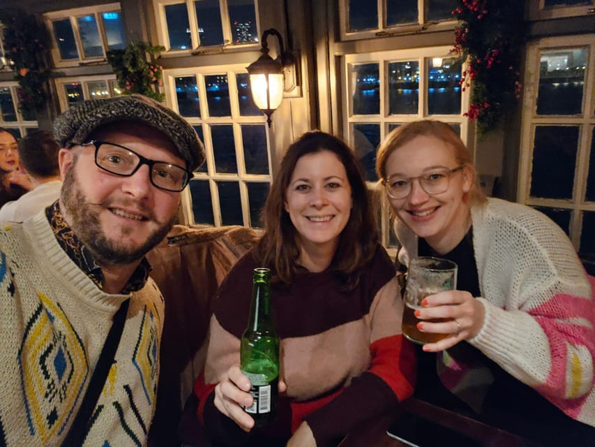 London: Pilgrims and Pirates Historical Pub Tour - From Rotherhithe station into London’s old port
