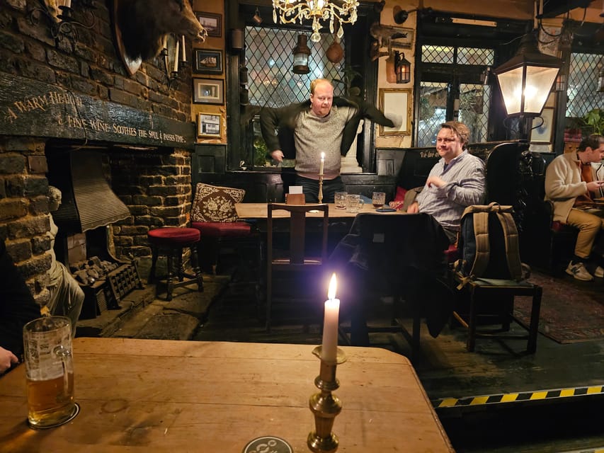 London: Pilgrims and Pirates Historical Pub Tour - The Thames Tunnel and Rotherhithe’s underground connection