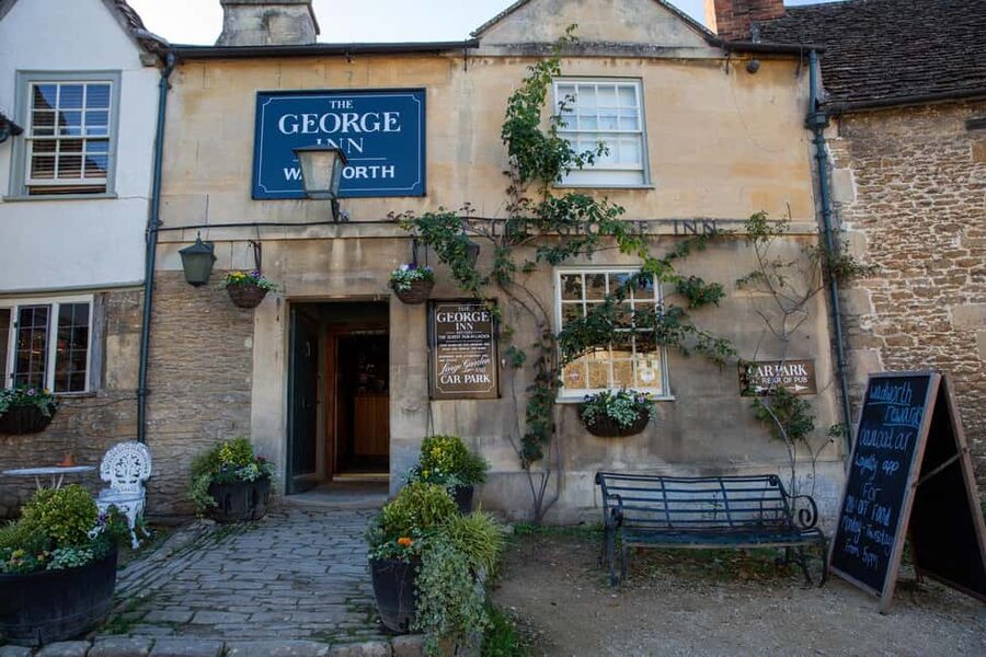 London: Windsor, Stonehenge & Bath with 14th-Century Pub - Bath: Georgian beauty with limited free time