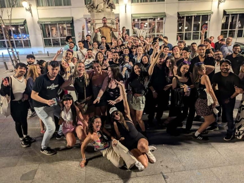 Madrid: Pub Crawl & Club Tour - The final Sol stop and three hours at the club