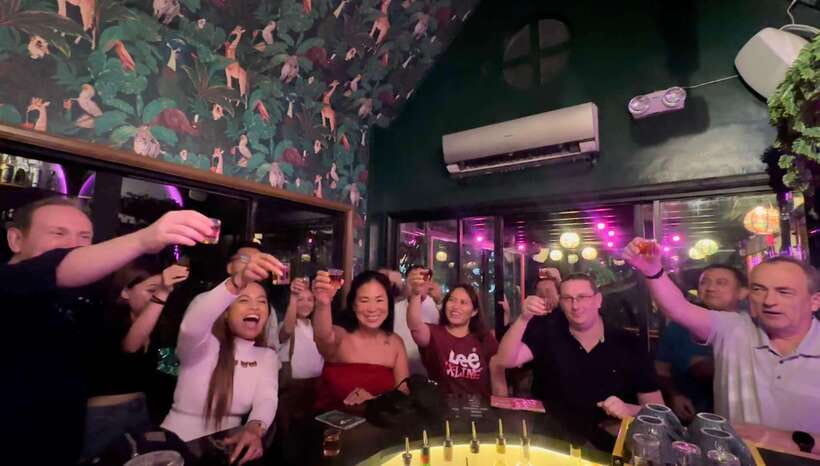 ⭐ Makati Bar Hopping and Pub Crawl Tour with Venus ⭐ - What Venus adds to the night
