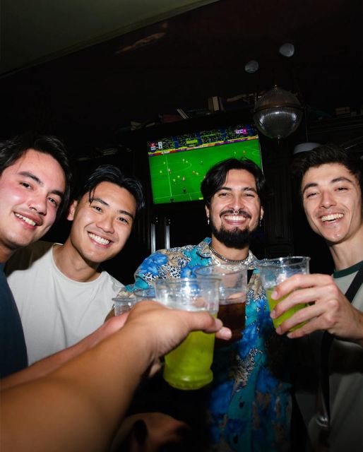 Malta: Paceville Pub Crawl with Drinks and Games - Sahara Lounge: settling into the Paceville rhythm