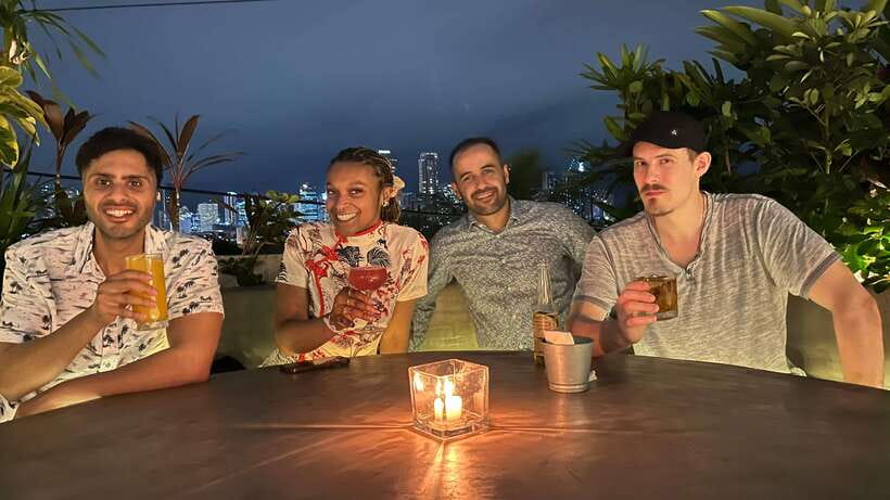 Manila Ultimate Nightlife Pub Crawl - Poblacion after dark