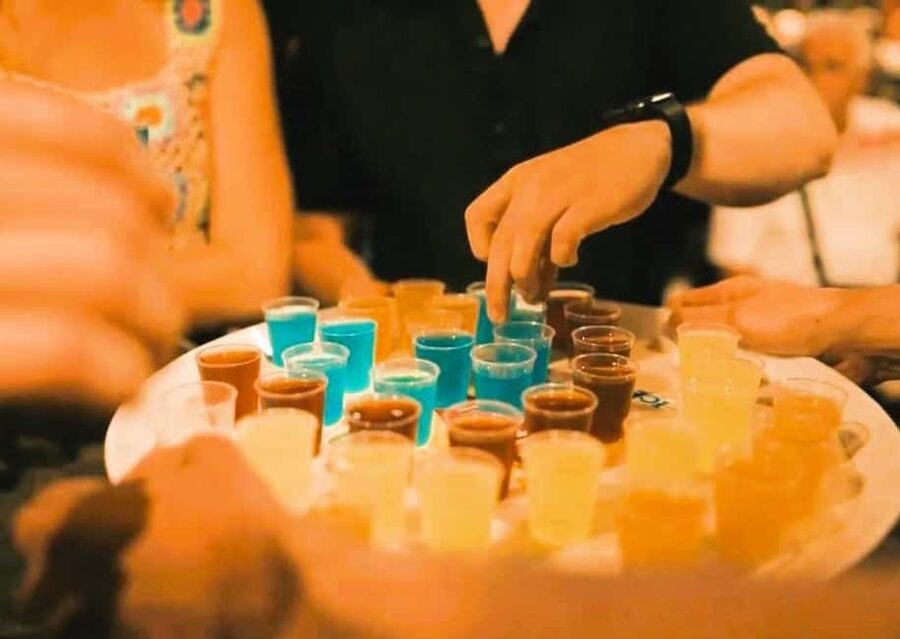 Marseille Pub Crawl: Explore by Night Meet, Mingle & Party - Should you book the Marseille pub crawl?