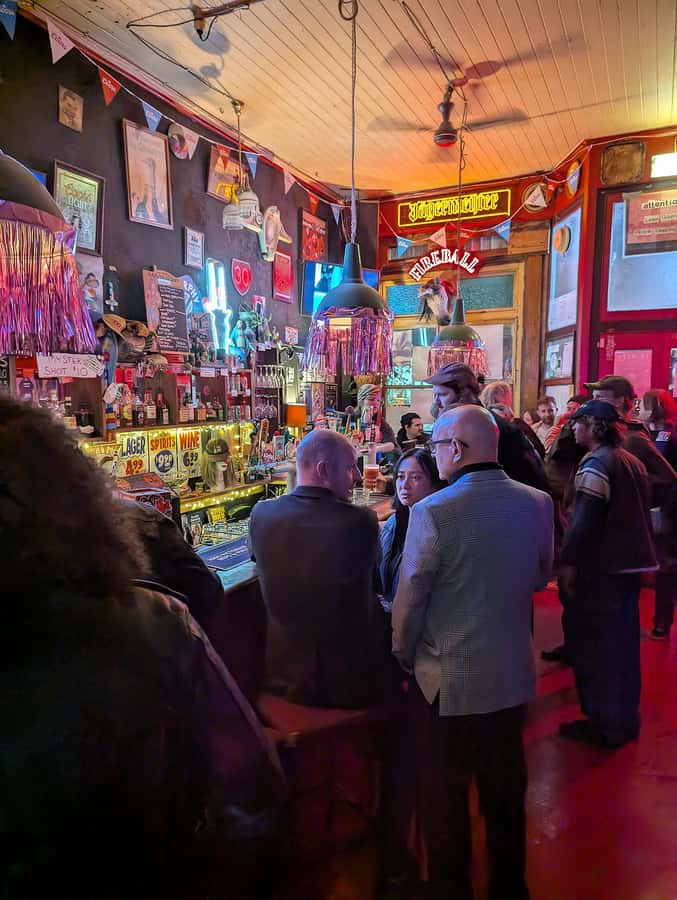 Melbourne Music Venue Pub Crawl with History + 2 Free Drinks - A Breather at Shady Lady
