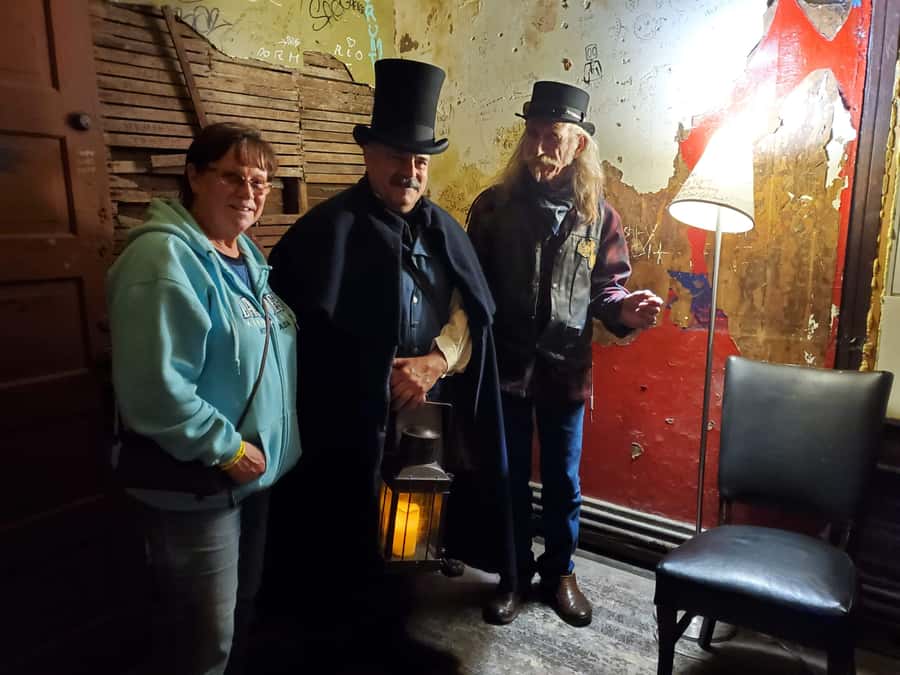 Memphis: Drinking Spirits with Spirits Haunted Pub Crawl - Meeting at The Broom Closet
