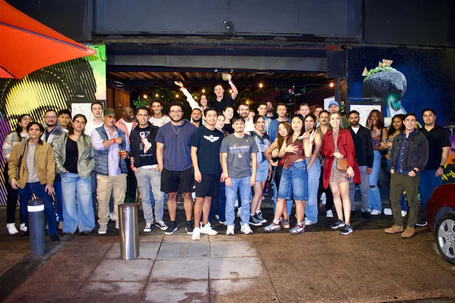 Mexico City: Guided Pub Crawl with Party Games - Starting with beer pong in Roma Norte