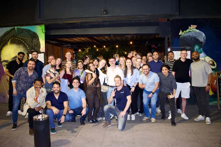 Mexico City: Guided Pub Crawl with Party Games - What happens at the four or five venues