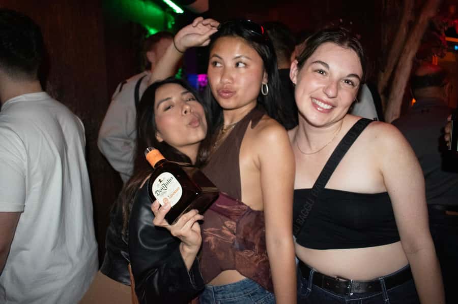 Mexico City: Guided Pub Crawl with Party Games - What can change on the night