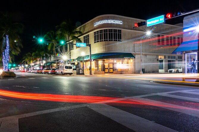 Miami Boos and Booze Haunted Pub Crawl - What this haunted Miami walk is really like