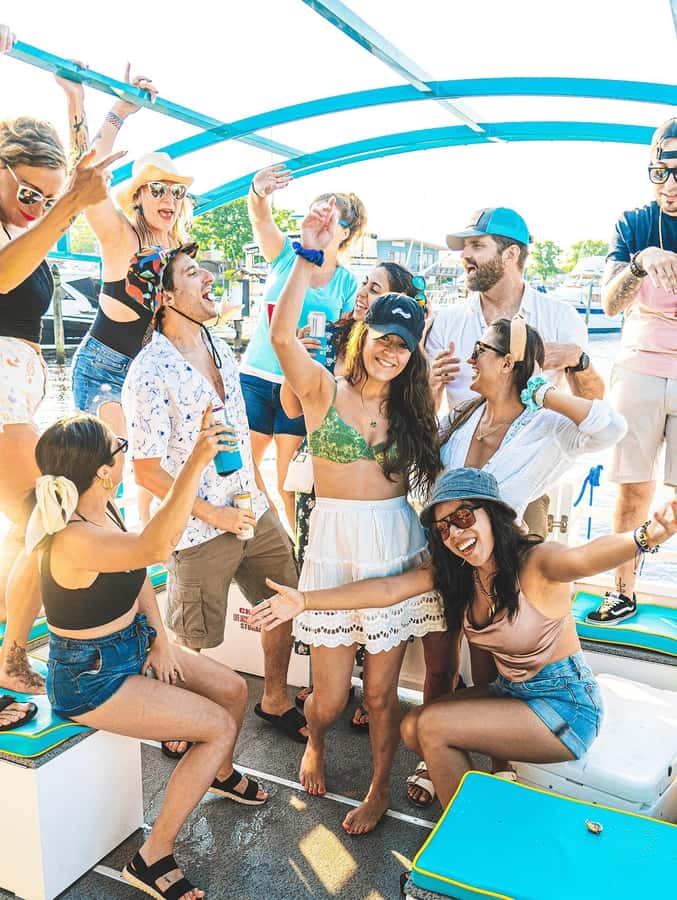 Mission Bay San Diego: Paddle Pub Party Cruise - Mission Bay sets the party scene