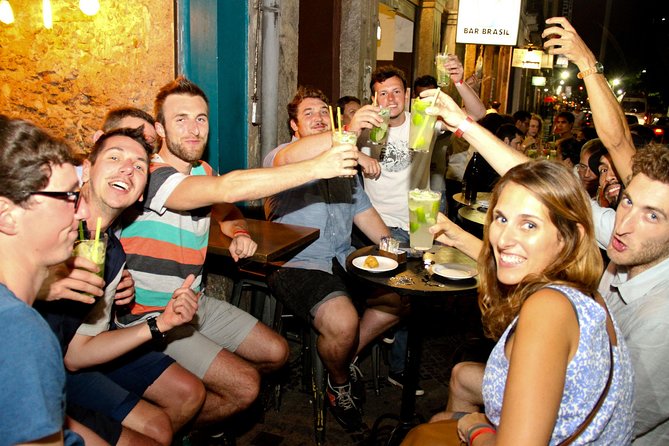 More than a Pub Crawl: An Authentic Night Experience in Rio - Why this Lapa night feels different from a standard pub crawl