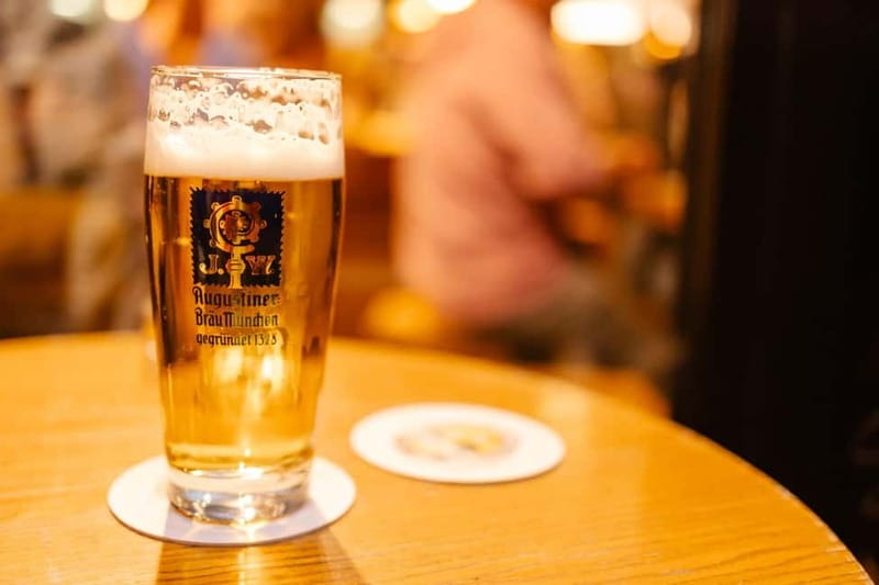 Munich: Old Town Beer and Pub Tour (4 beers) - Four beers and a walk through Munich’s old town