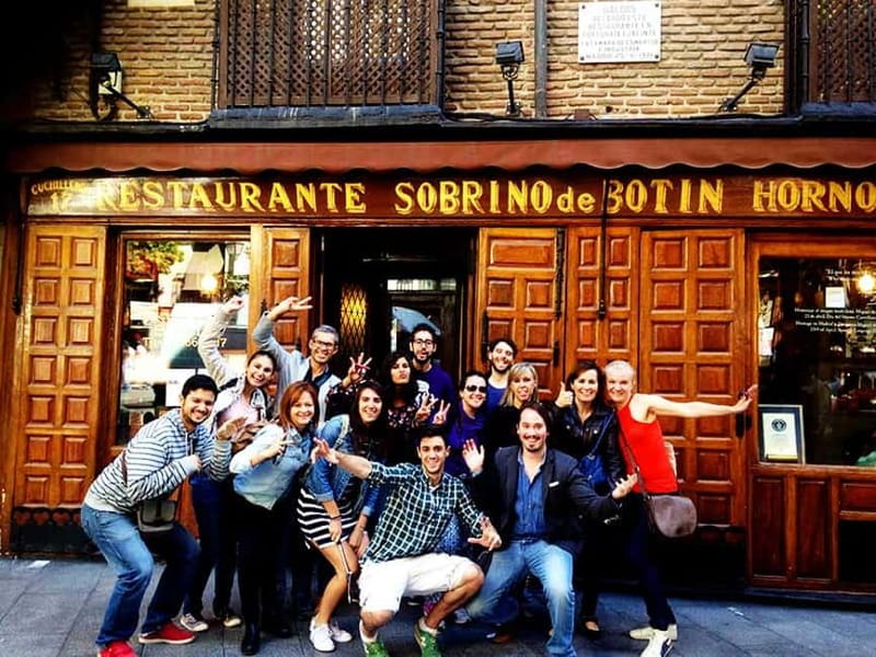 Mysteries & Tapas Tour in Madrid + Pub Crawl - Three bars and three tastes of Spain