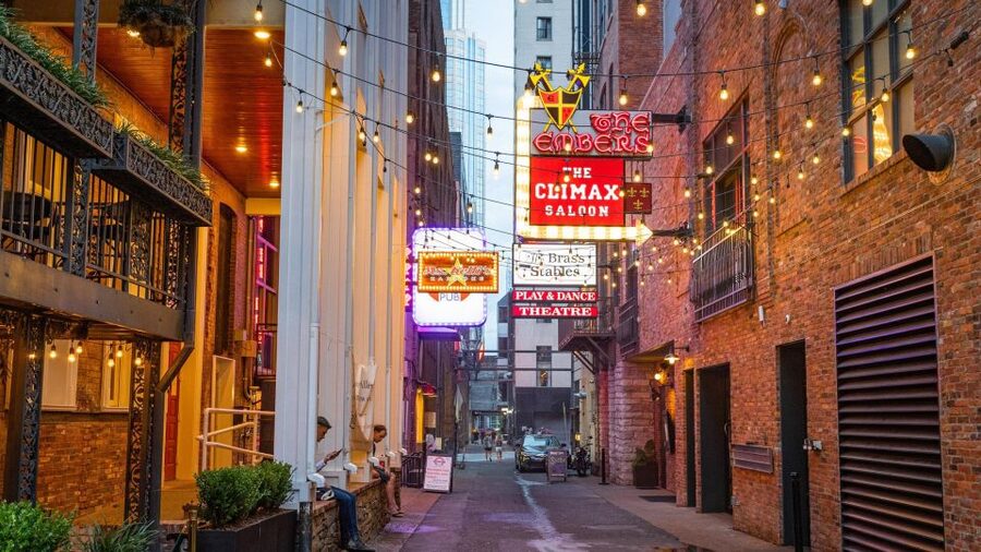 Nashville's Haunted Spirits Murder & True Crime Pub Crawl - Should you book Nashville’s Haunted Spirits Murder & True Crime Pub Crawl?