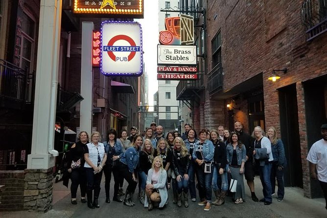 Nashville's Honky-Tonk Walking Sightseeing Pub Crawl - Group size, timing, and practical details