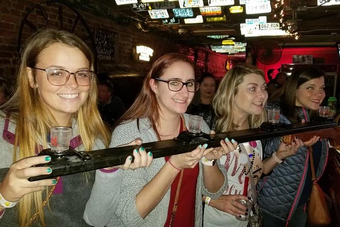 Nashville's Honky-Tonk Walking Sightseeing Pub Crawl - How to make the most of the crawl
